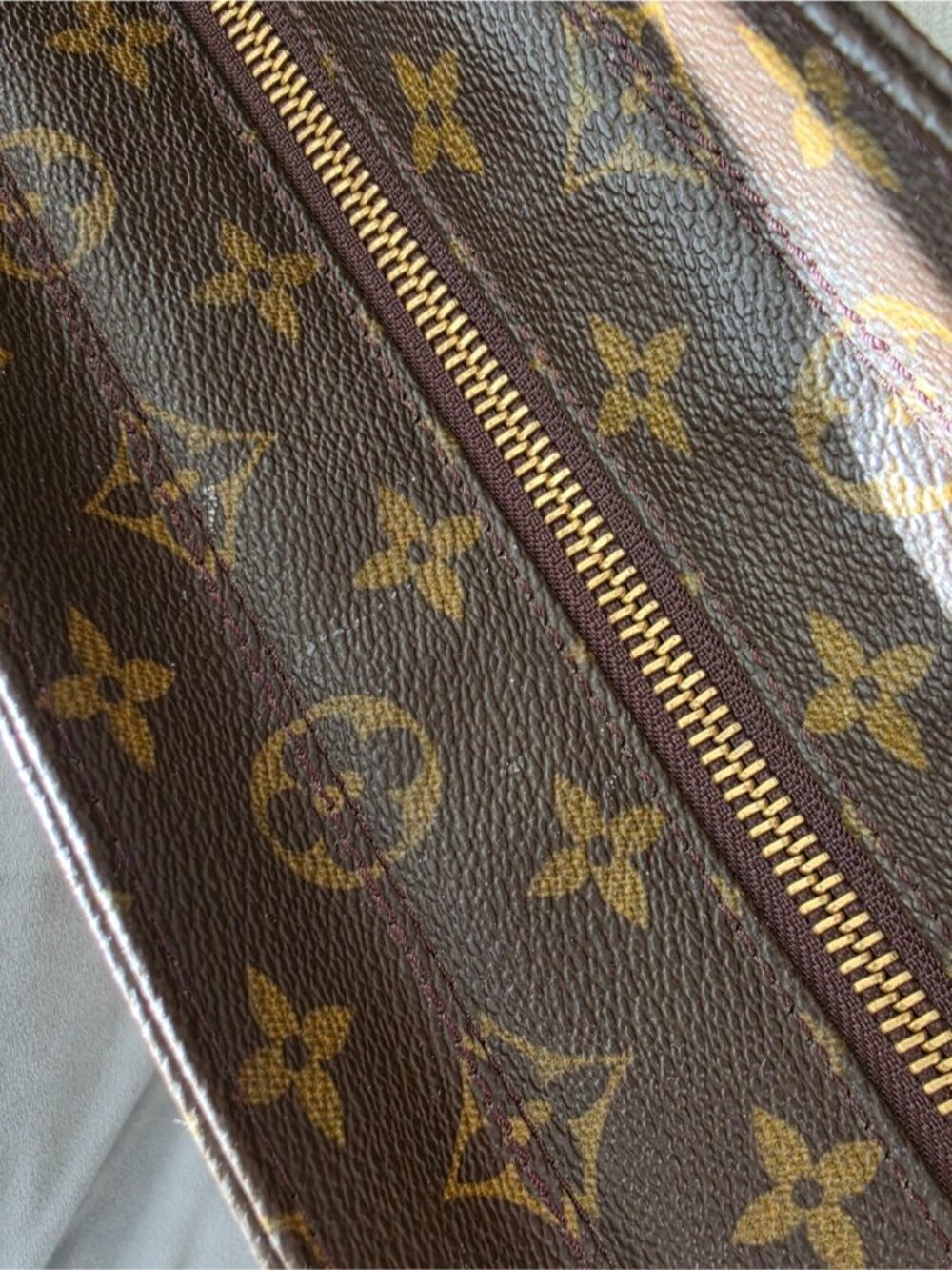 Authntic Louis Vuitton Brown Monogram Canvas Zip Tote Shoulder Bag Large - Picture 6 of 14